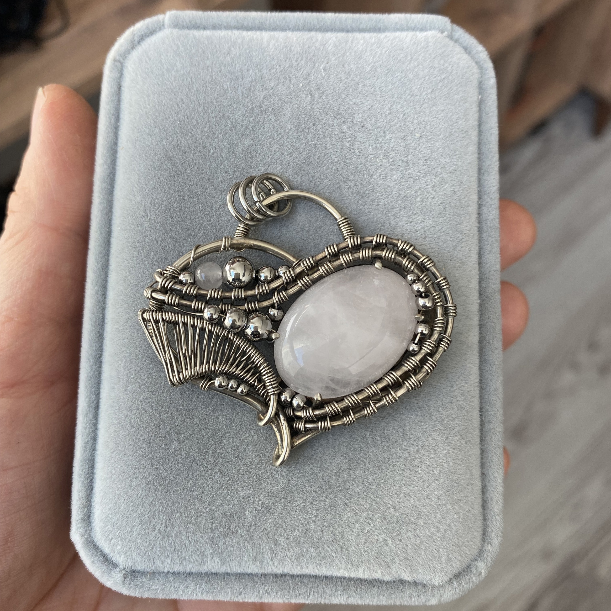 Heart of the New Path — Rose quartz Pendant - Image 3