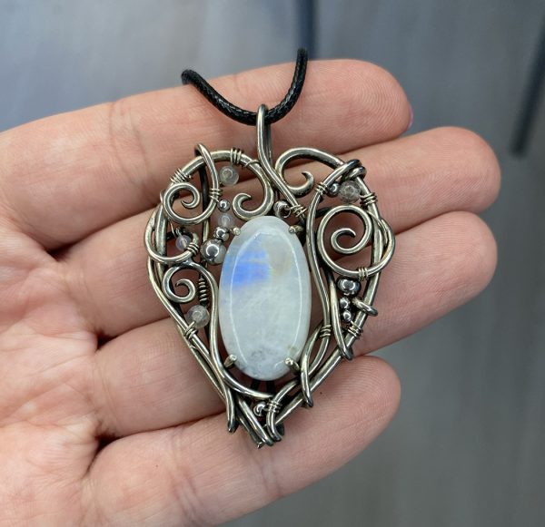 Heart of Lace — Moonstone Pendant - Image 4