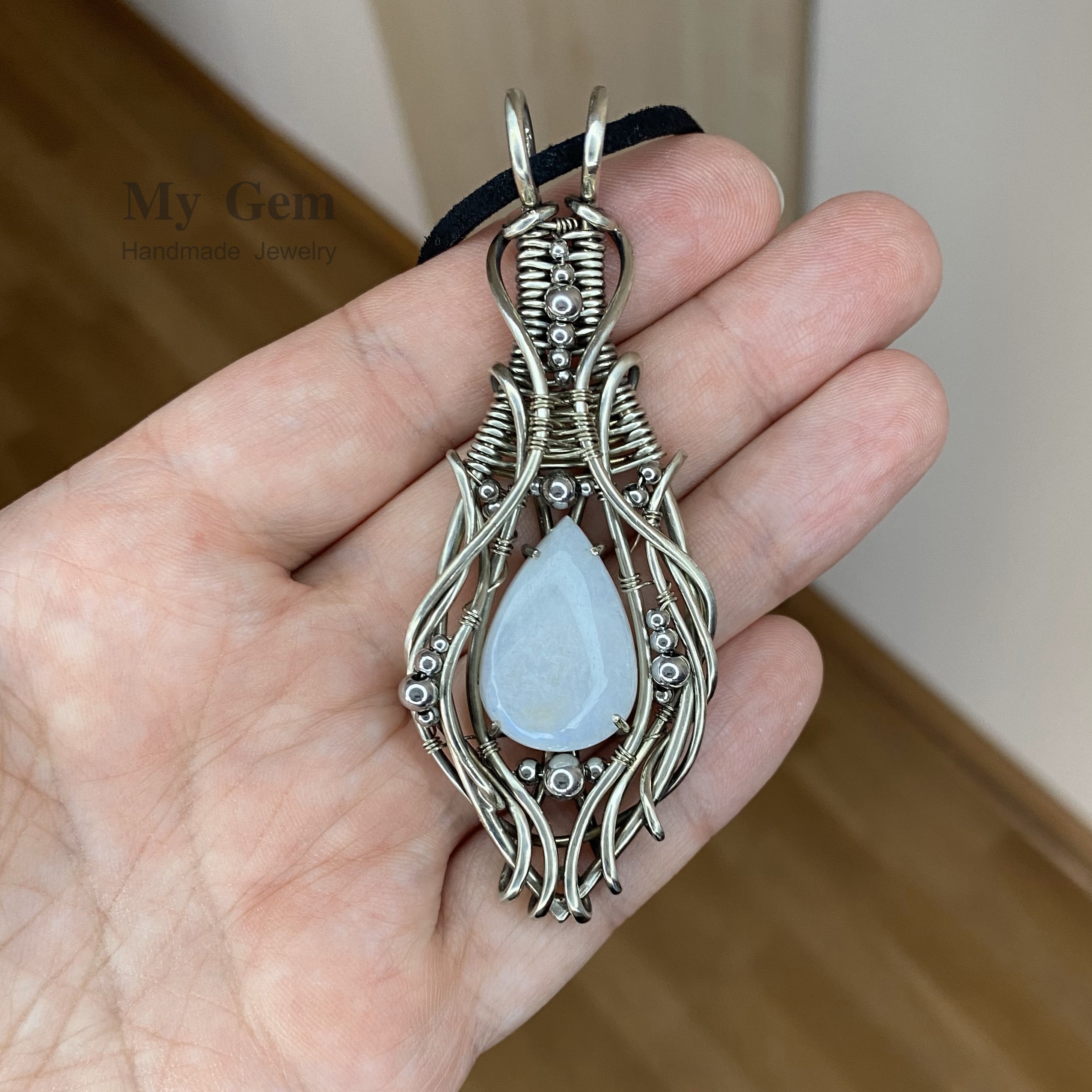 Silken Drop — Moonstone Pendant - Image 3