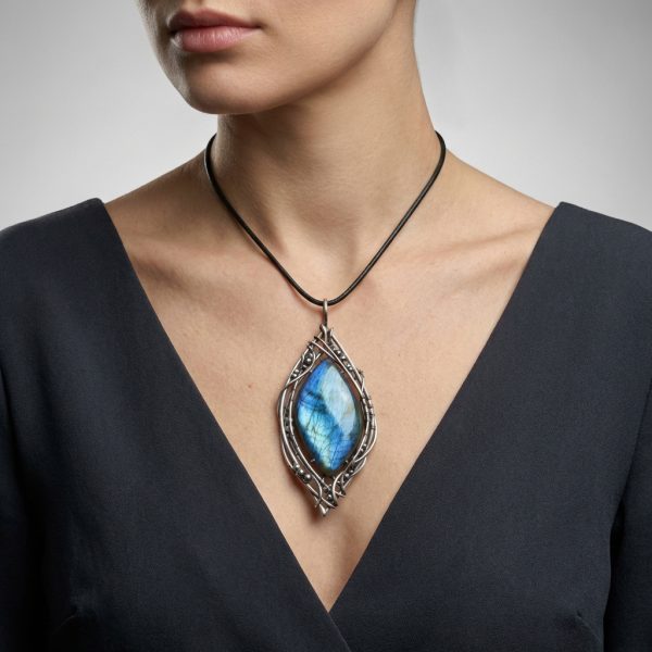 Blue Eye — Labradorite Pendant - Image 2
