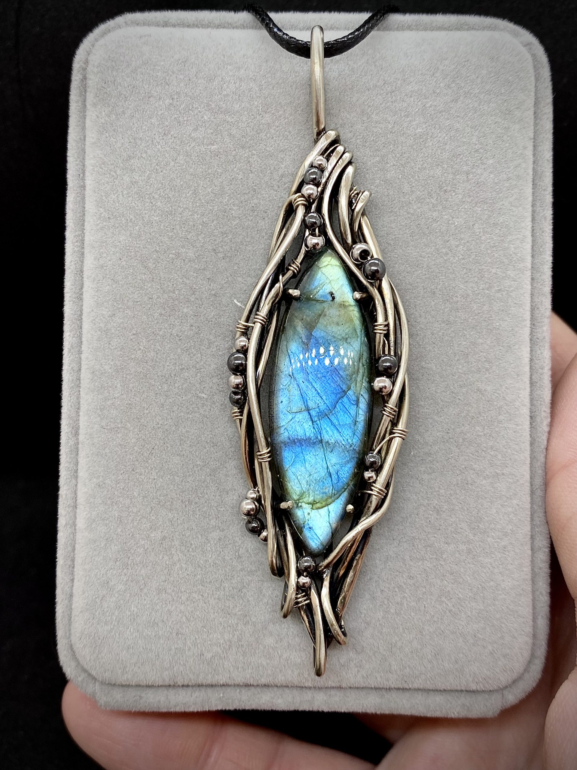Serpent Vine — Labradorite Pendant - Image 6