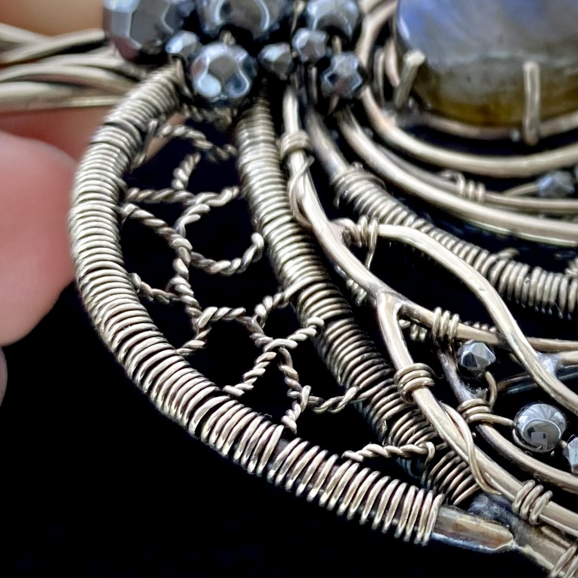 Orchid Pendant — Labradorite Pendant - Image 3