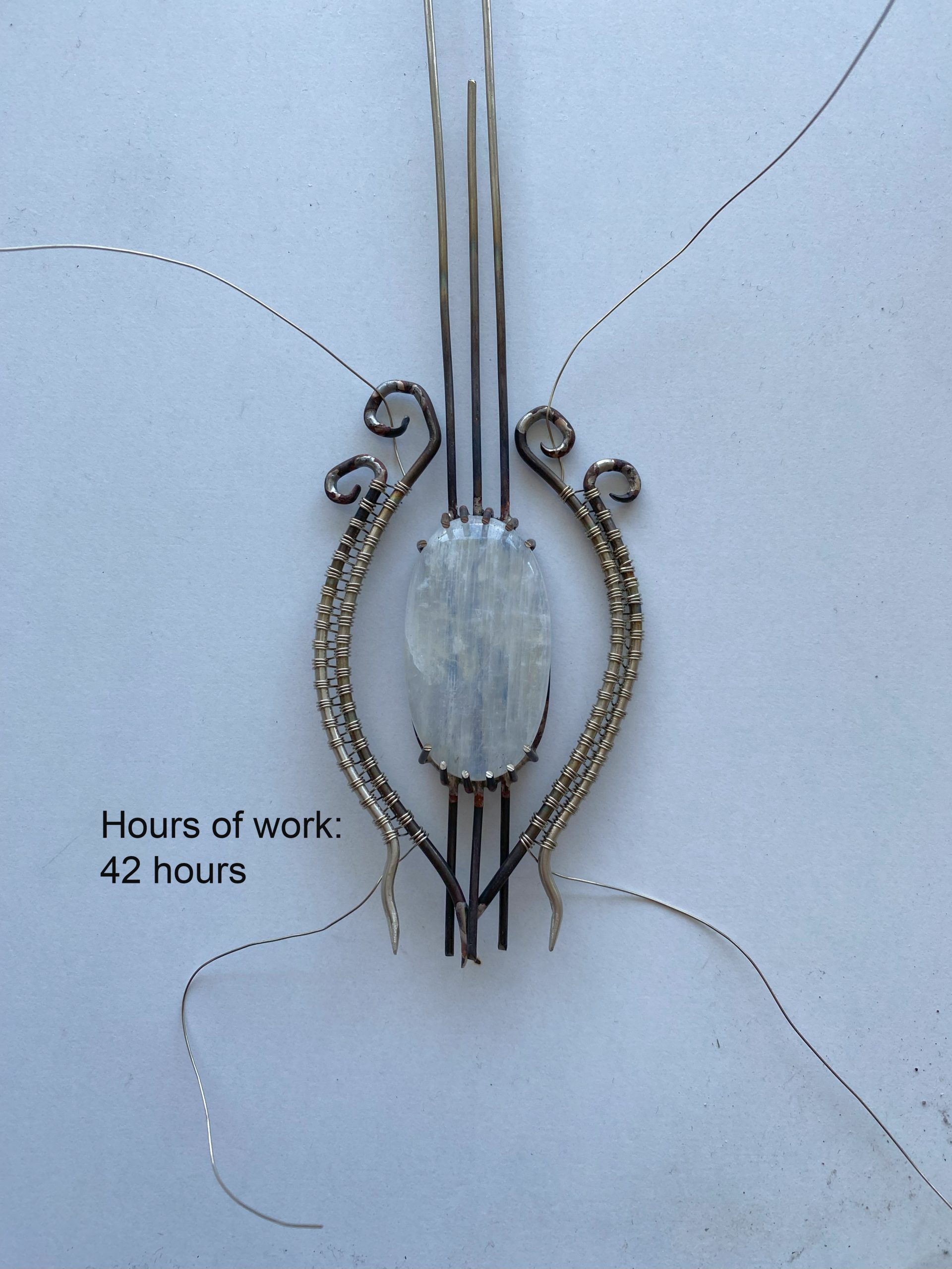 Alien Cocoon — Moonstone Pendant - Image 7
