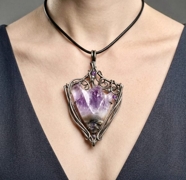 Purple bloom — Amethyst Pendant - Image 2